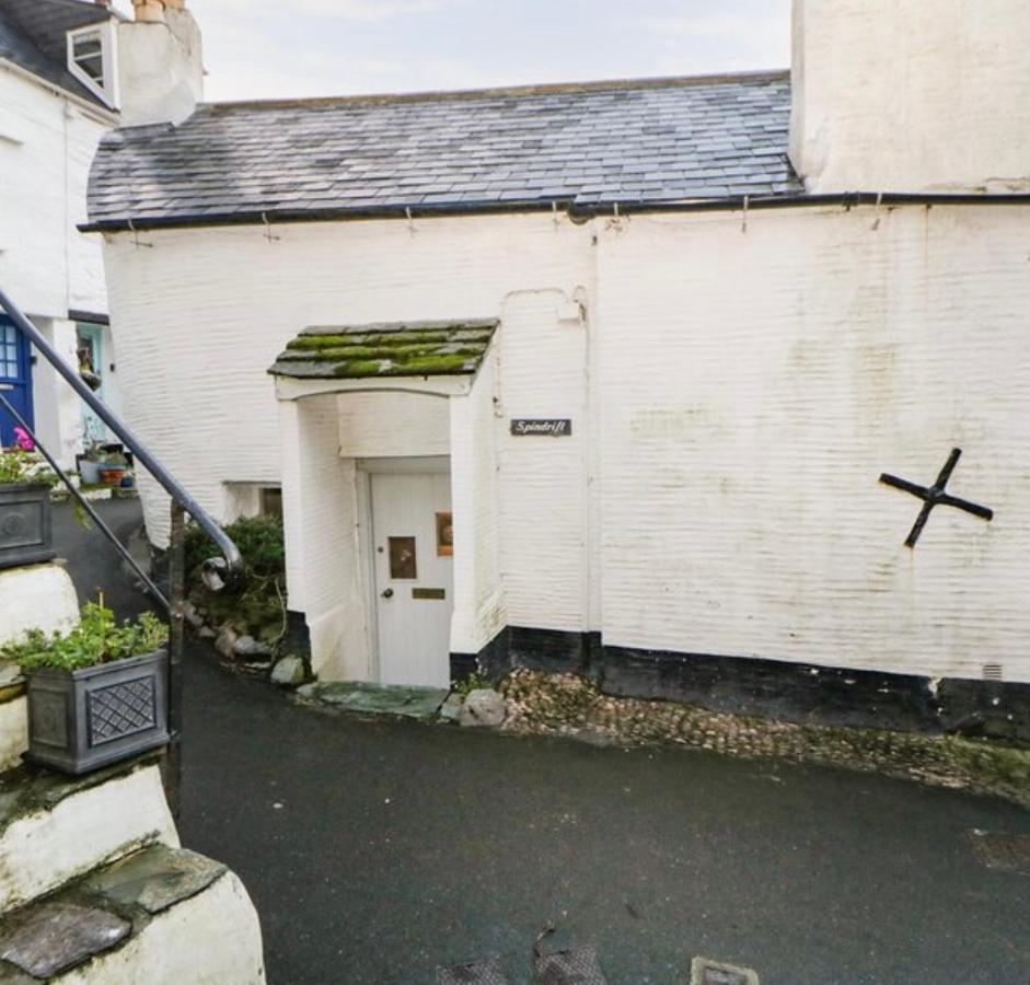 Spindrift Is A Beautiful Newly Refurbished Three Bedroom Private Family House Located On The Old Harbour And The Coastal Path In The Heart Of Beautiful Polperro Zewnętrze zdjęcie